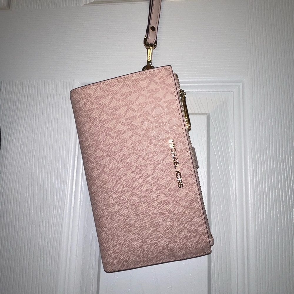 Michael Kors Pink Wallet/Clutch